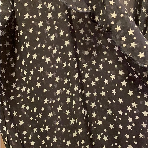 Blouse - Picture 2 of 3